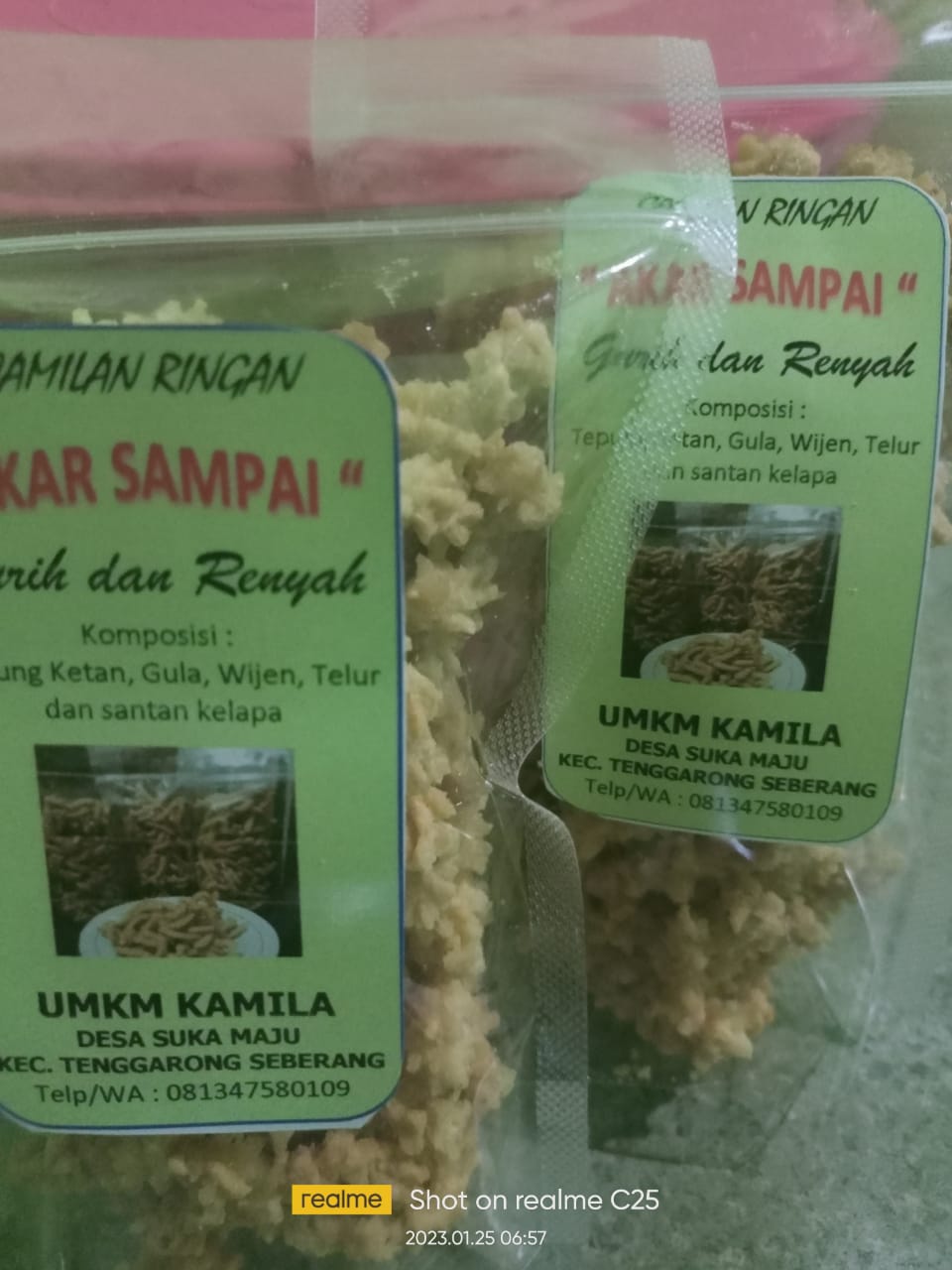 Eka Sulistiyawati Bangun Usaha Akar Sampai dan Sale Pisang